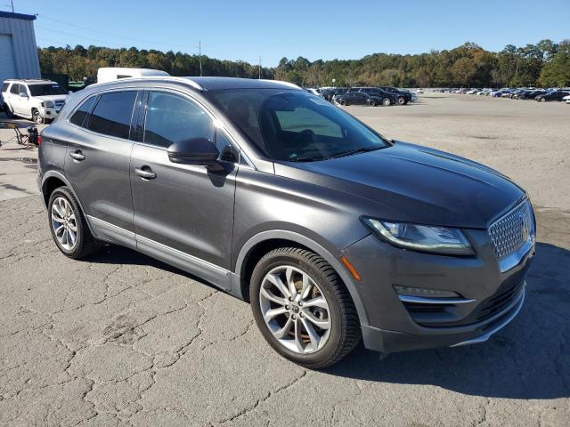 Photo 4 from auction – 2019 LINCOLN MKC SELECT with VIN 5LMCJ2C9XKUL12072