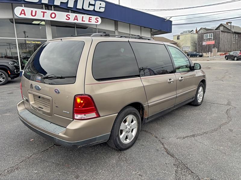 Photo 4 from auction – 2004 FORD FREESTAR S with VIN 2FMZA576X4BB15202