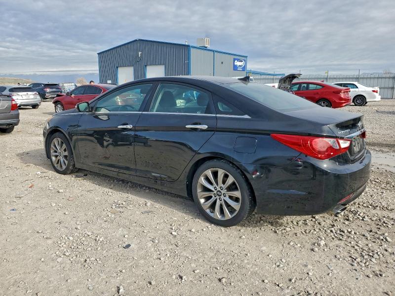 Photo 2 from auction – 2012 HYUNDAI SONATA SE with VIN 5NPEC4ABXCH402393