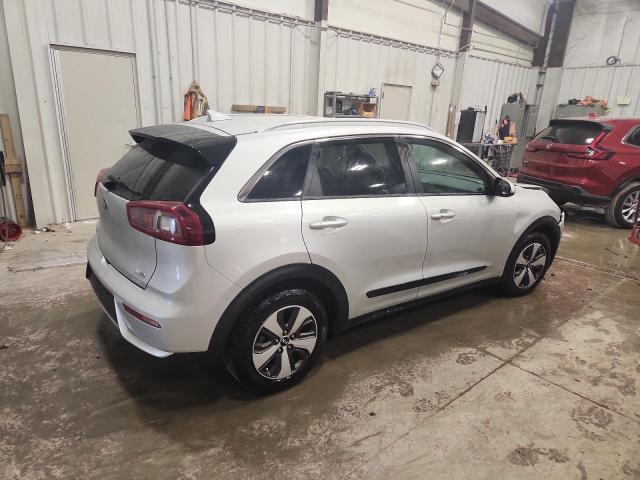 Photo 3 from auction – 2017 KIA NIRO EX with VIN KNDCC3LC1H5037259