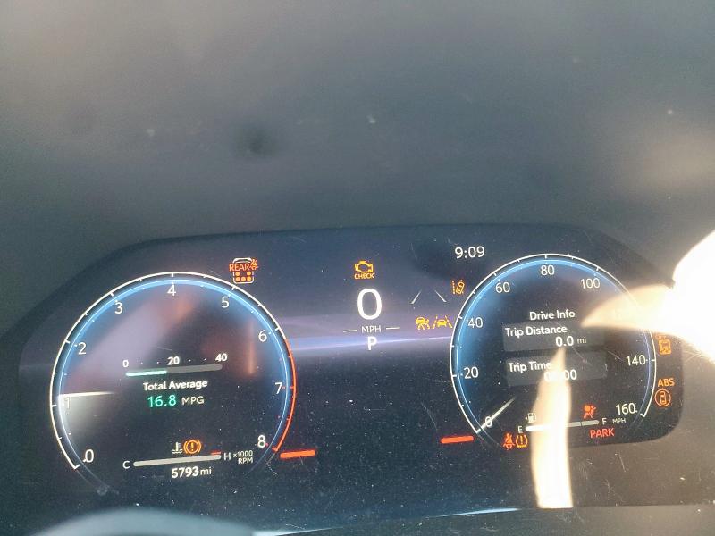 Photo 9 from auction – 2025 TOYOTA GRAND HIGH with VIN 5TDAAAB58SS085864