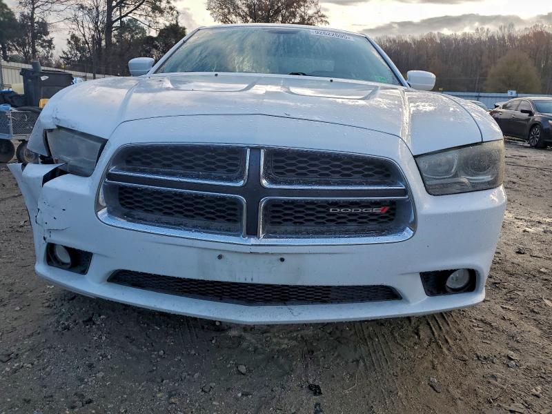 Photo 5 from auction – 2013 DODGE CHARGER R/ with VIN 2C3CDXCT4DH675386