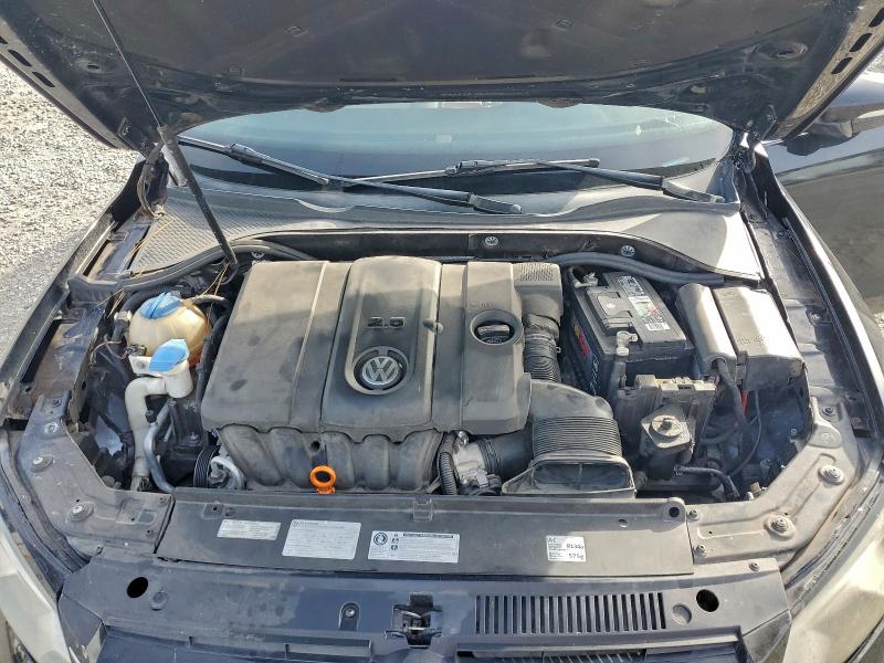 Photo 11 from auction – 2013 VOLKSWAGEN PASSAT with VIN 1VWBH7A32DC116675