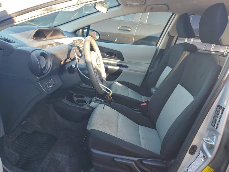 Photo 7 from auction – 2012 TOYOTA PRIUS C with VIN JTDKDTB39C1527104