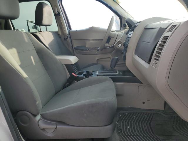 Photo 7 from auction – 2010 FORD ESCAPE XLS with VIN 1FMCU9C77AKC77633