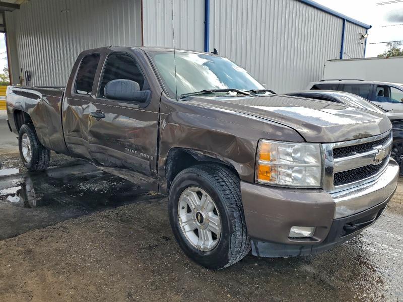 Photo 4 from auction – 2008 CHEVROLET SILVERADO with VIN 1GCEC19068E105131