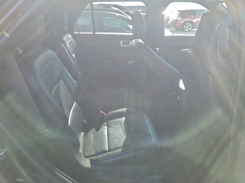 Photo 11 from auction – 2020 FORD EXPLORER X with VIN 1FMSK8DH1LGB52572