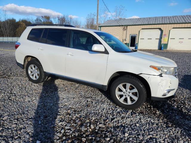 Photo 4 from auction – 2012 TOYOTA HIGHLANDER with VIN 5TDBK3EH3CS098901