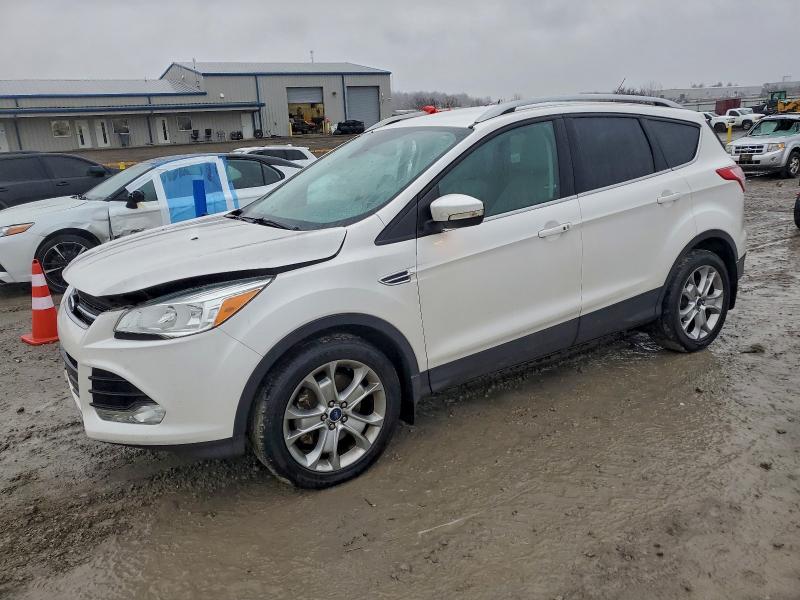 صورة رقم 1 من المزاد - 2016 FORD ESCAPE TIT مع VIN 1FMCU0J93GUA94758