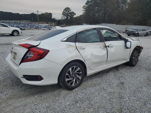 Photo 3 from auction – 2017 HONDA CIVIC EX with VIN 19XFC2F89HE019837