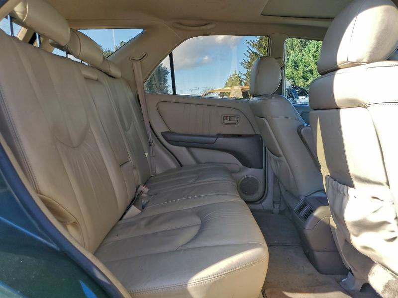 Photo 11 from auction – 2000 LEXUS RX 300 with VIN JT6HF10U8Y0100506