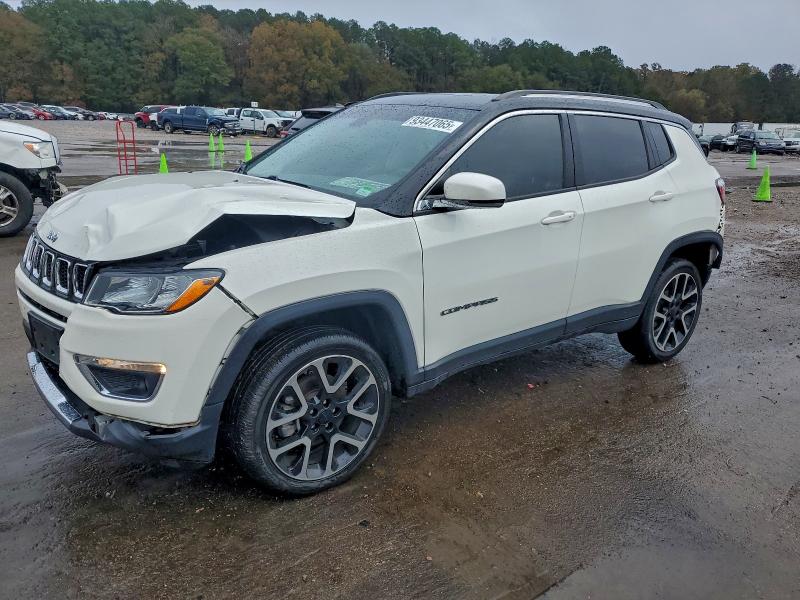 JEEP COMPASS LI 2018 con VIN 3C4NJDCB8JT355736 - Foto de la subasta