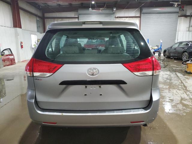 Photo 6 from auction – 2013 TOYOTA SIENNA with VIN 5TDZK3DC0DS307047