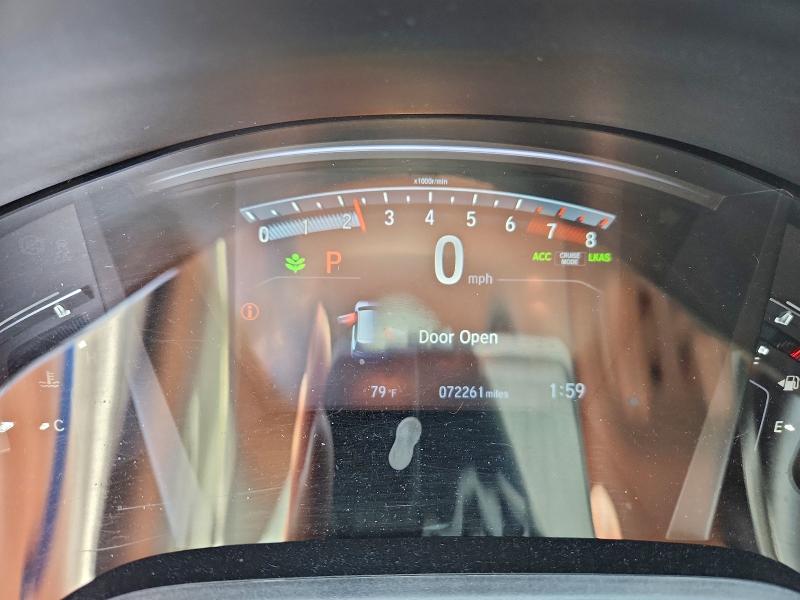 Photo 9 from auction – 2018 HONDA CR-V EX with VIN 2HKRW2H52JH677489