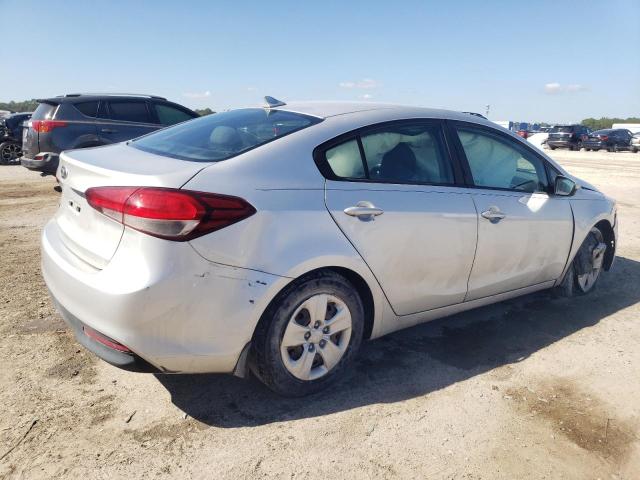 Photo 3 from auction – 2017 KIA FORTE LX with VIN 3KPFK4A75HE095469