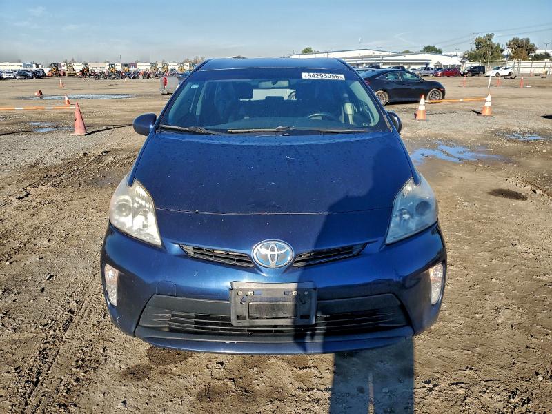 Photo 5 from auction – 2015 TOYOTA PRIUS with VIN JTDKN3DU0F1938222