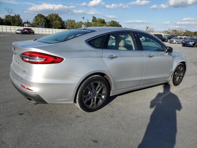 Photo 3 from auction – 2019 FORD FUSION SEL with VIN 3FA6P0CD2KR150978