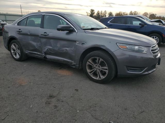 Photo 4 from auction – 2014 FORD TAURUS SEL with VIN 1FAHP2E85EG108420