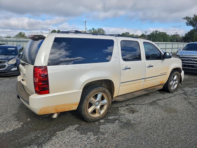 Photo 3 from auction – 2013 CHEVROLET SUBURBAN C with VIN 1GNSCKE05DR364086