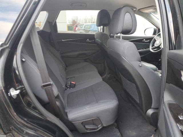 Photo 11 from auction – 2016 KIA SORENTO LX with VIN 5XYPGDA30GG154996