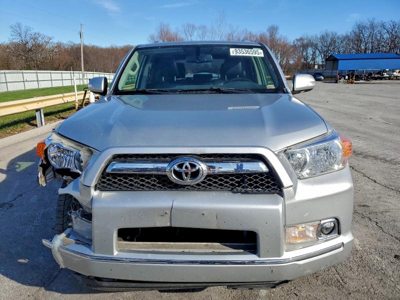 Photo 5 from auction – 2012 TOYOTA 4RUNNER SR with VIN JTEBU5JR6C5089437