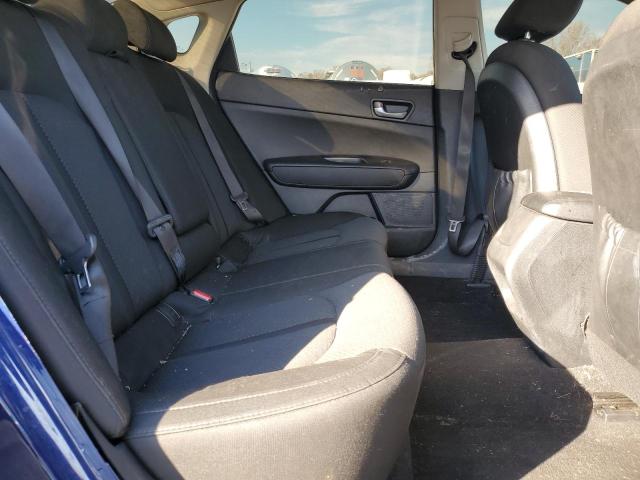 Photo 10 from auction – 2017 KIA OPTIMA LX with VIN 5XXGT4L35HG146780
