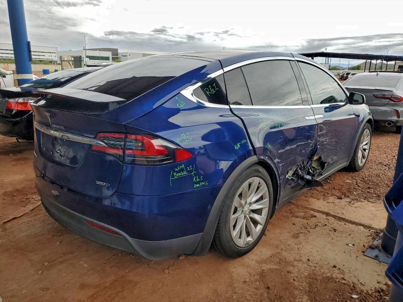 Photo 3 from auction – 2017 TESLA MODEL X with VIN 5YJXCBE29HF066510