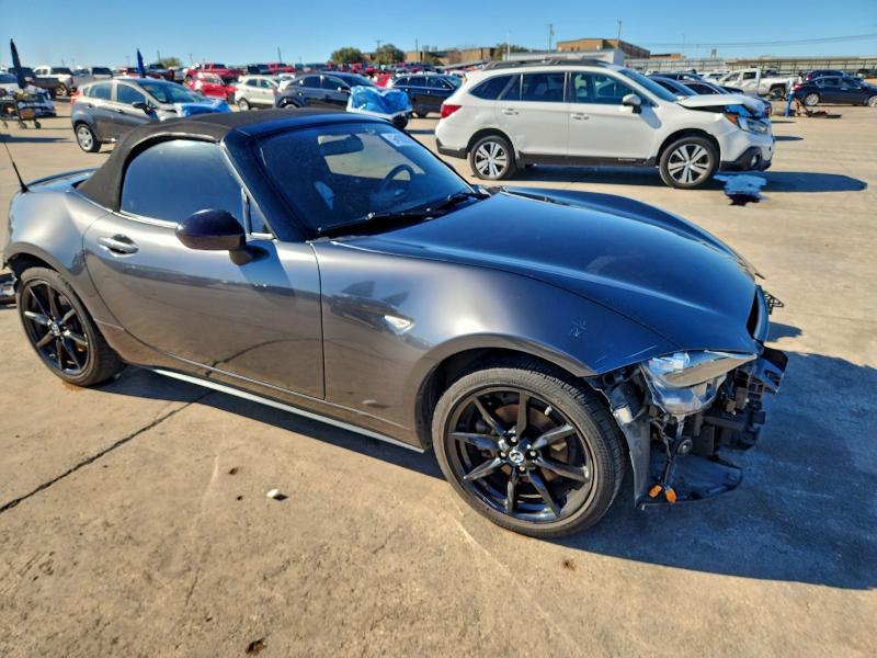 Photo 4 from auction – 2019 MAZDA MX-5 MIATA with VIN JM1NDAC76K0306521