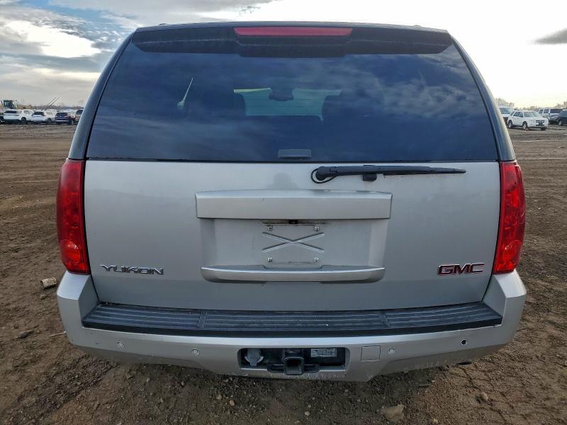 Photo 6 from auction – 2007 GMC YUKON with VIN 1GKFC13JX7J100482