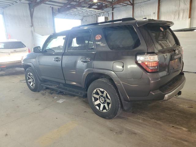 Photo 2 from auction – 2020 TOYOTA 4RUNNER with VIN JTEBU5JR7L5771498