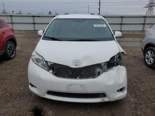 Photo 5 from auction – 2015 TOYOTA SIENNA LE with VIN 5TDKK3DC7FS582774