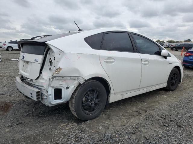 Photo 3 from auction – 2015 TOYOTA PRIUS with VIN JTDKN3DU6F1937446