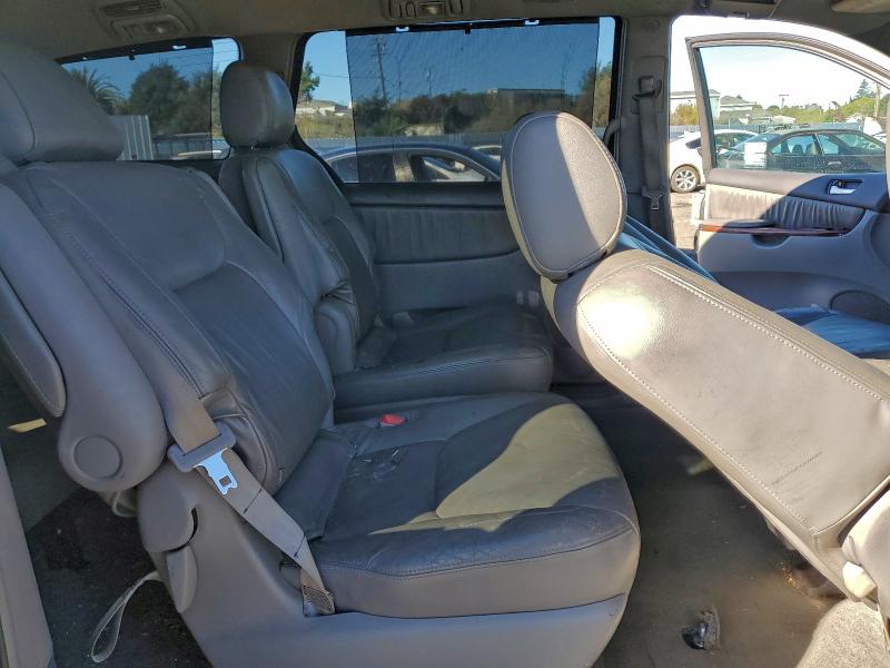 Photo 11 from auction – 2004 TOYOTA SIENNA XLE with VIN 5TDZA22C54S032808
