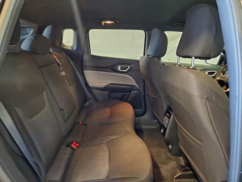 Photo 11 from auction – 2023 JEEP COMPASS SP with VIN 3C4NJDAN5PT570268