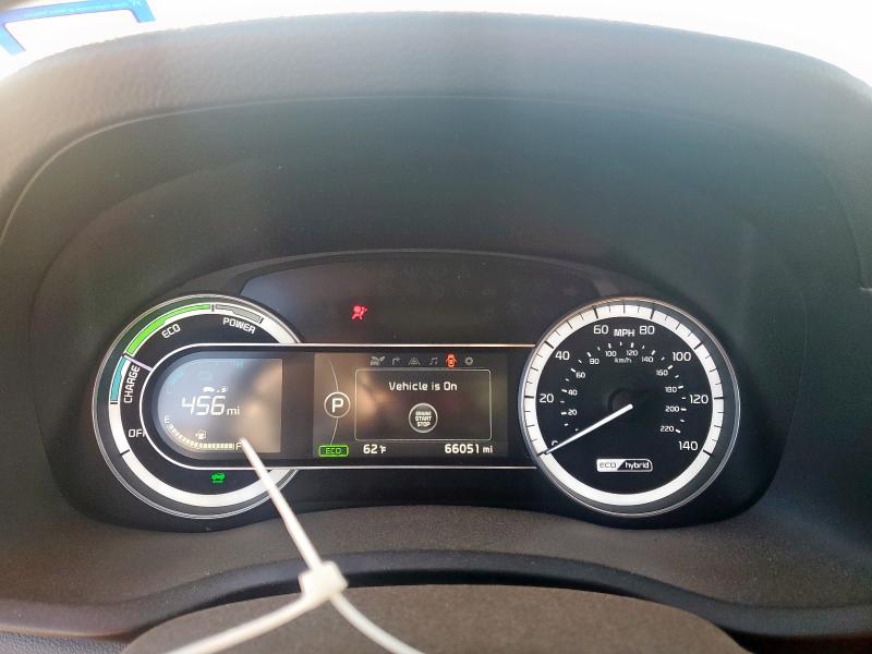 Photo 9 from auction – 2017 KIA NIRO EX TO with VIN KNDCE3LC9H5072268