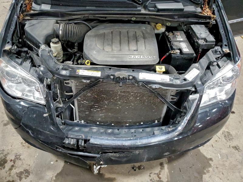 Photo 12 from auction – 2012 CHRYSLER TOWN & COU with VIN 2C4RC1GG3CR208908
