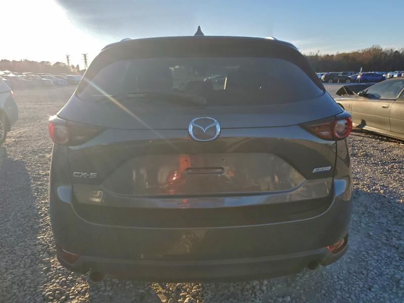 Photo 6 from auction – 2018 MAZDA CX-5 TOURI with VIN JM3KFACM2J1442390