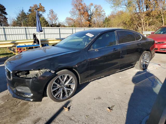 Photo 1 from auction – 2018 VOLVO S90 T6 MOM with VIN LVY992MK4JP032102