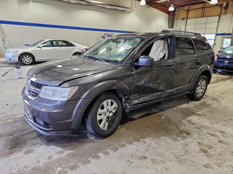 DODGE JOURNEY SE 2018 with VIN 3C4PDCAB9JT426875 - Photo from auction