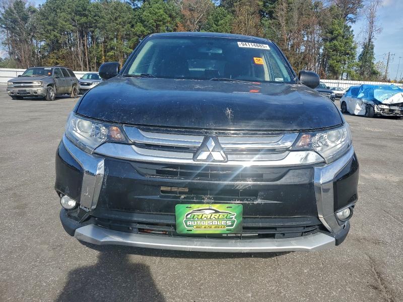 Photo 5 from auction – 2016 MITSUBISHI OUTLANDER with VIN JA4AD2A3XGZ040647