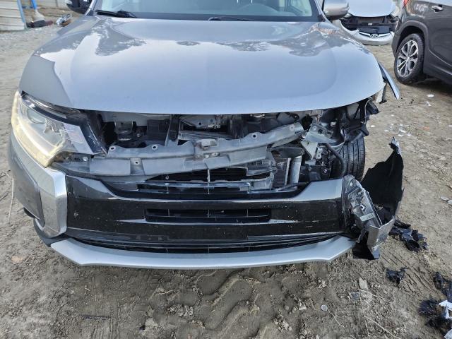 Photo 12 from auction – 2018 MITSUBISHI OUTLANDER with VIN JA4AD3A39JJ003116