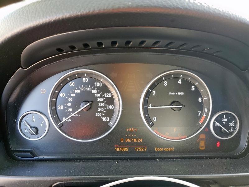 Photo 9 from auction – 2011 BMW 528 with VIN WBAFR1C56BC744052