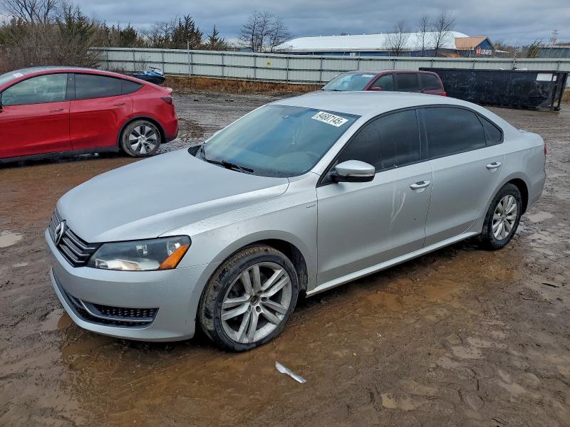 VOLKSWAGEN PASSAT S 2015 with VIN 1VWAT7A31FC049001 - Photo from auction