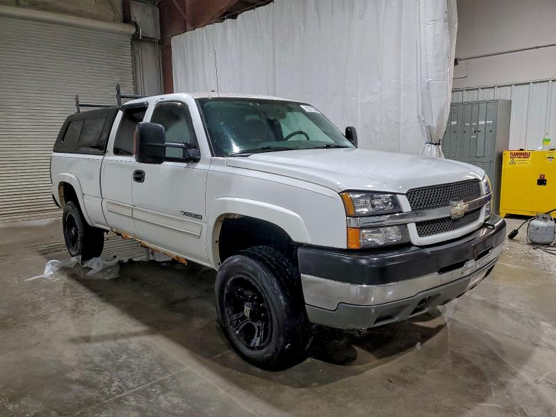 Photo 4 from auction – 2004 CHEVROLET SILVERADO with VIN 1GCHC29U44E205776