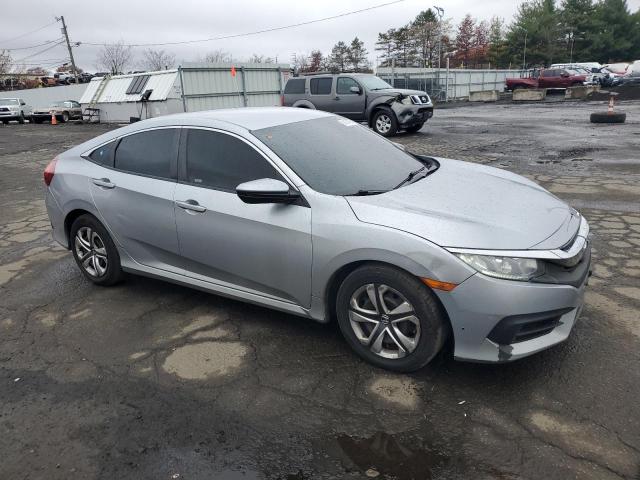 Photo 4 from auction – 2017 HONDA CIVIC with VIN 19XFC2F50HE201044