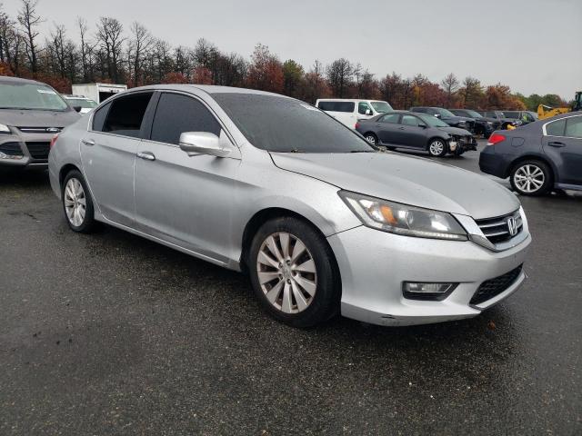 Photo 4 from auction – 2013 HONDA ACCORD EX with VIN 1HGCR2F75DA074082