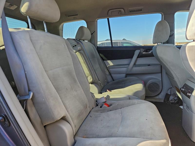 Photo 11 from auction – 2012 TOYOTA HIGHLANDER with VIN 5TDZK3EH8CS061874