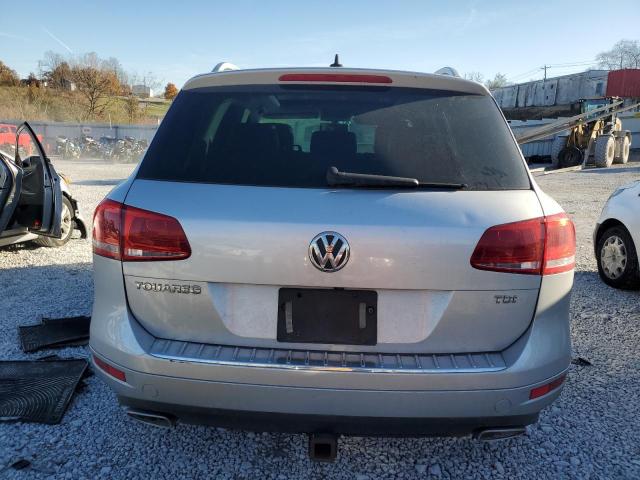 Photo 6 from auction – 2011 VOLKSWAGEN TOUAREG with VIN WVGFK9BP5BD001574