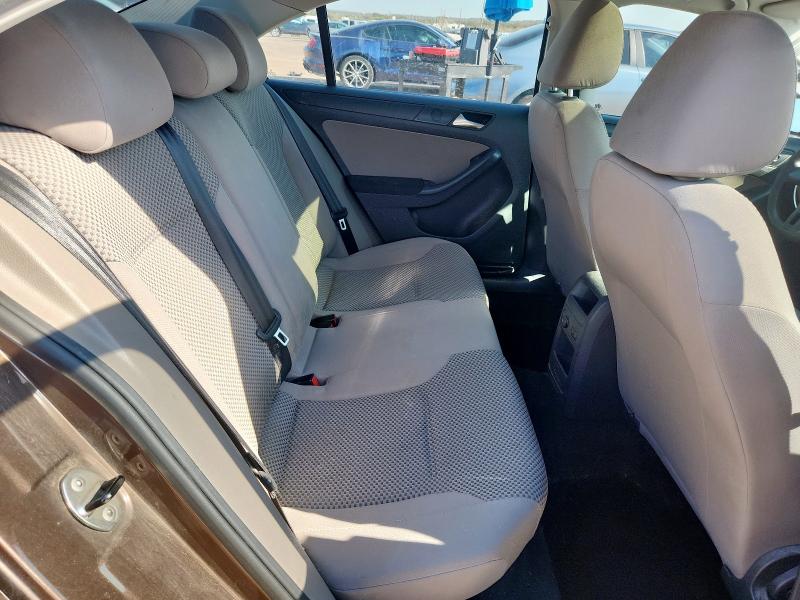 Photo 10 from auction – 2012 VOLKSWAGEN JETTA BASE with VIN 3VW2K7AJ3CM353933