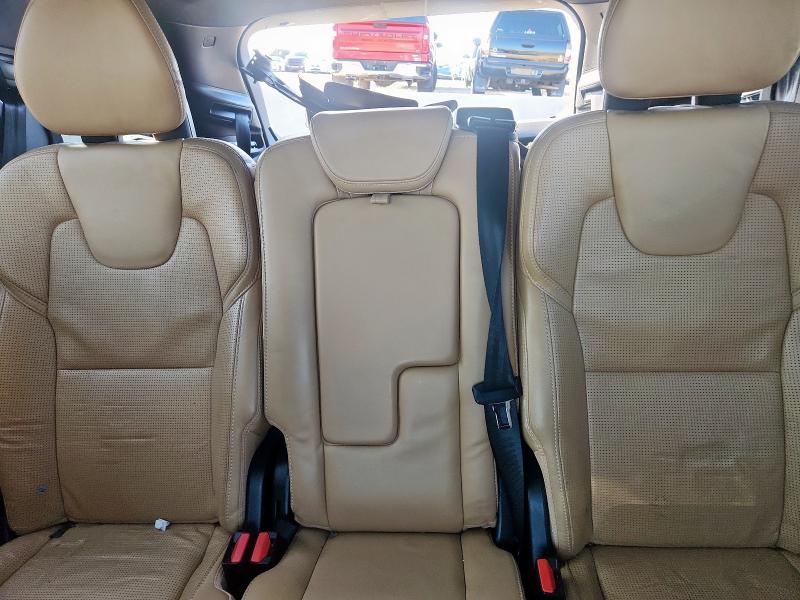Photo 10 from auction – 2017 VOLVO XC90 T6 with VIN YV4A22PL3H1174318